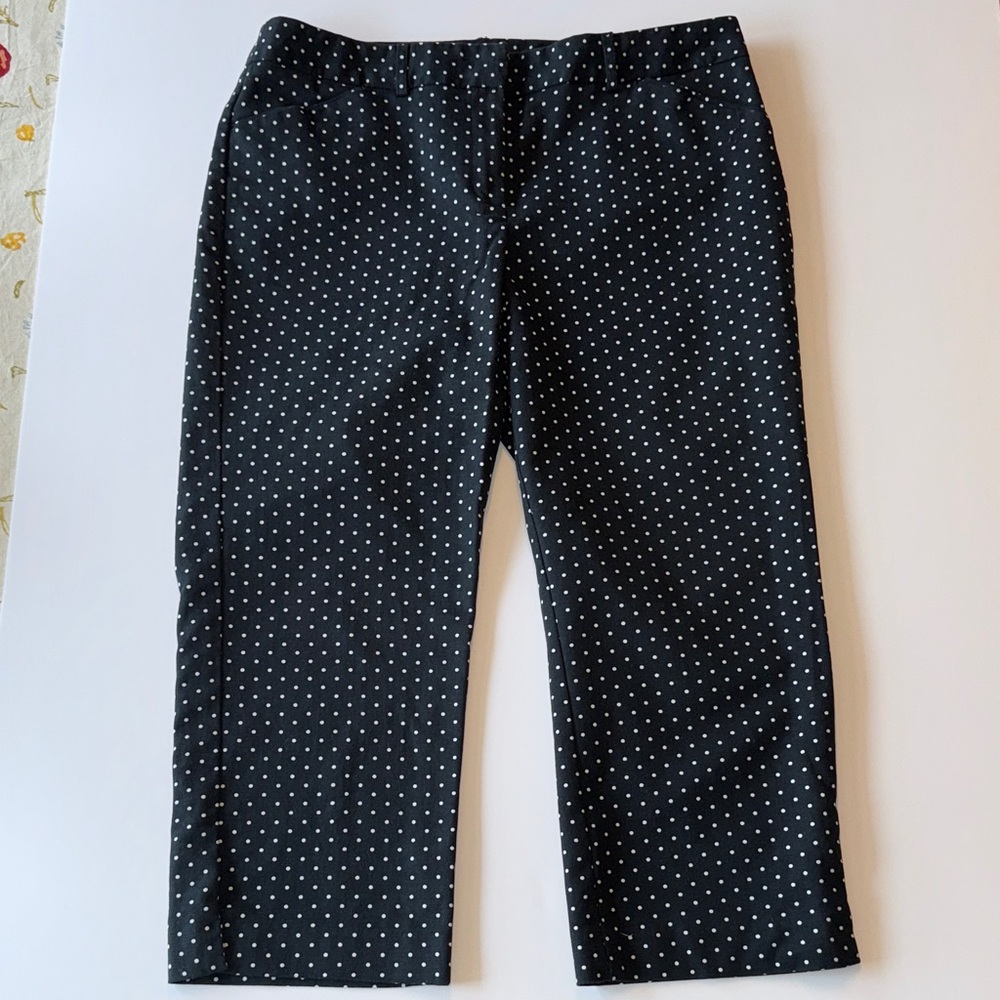 Rafaella Black and White Polka Dot Capri Pants